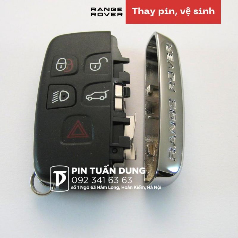 Thay pin chìa khóa xe ô tô Range Rover AOLR-CB01 